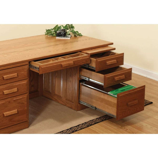 72" Traditional Desk