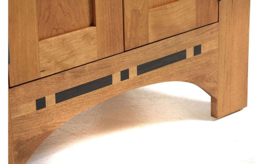 Vineyard Low Dresser & Mirror