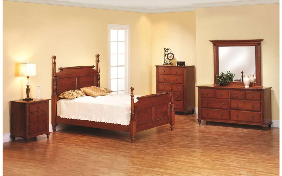 Für Elise Low Dresser & Mirror