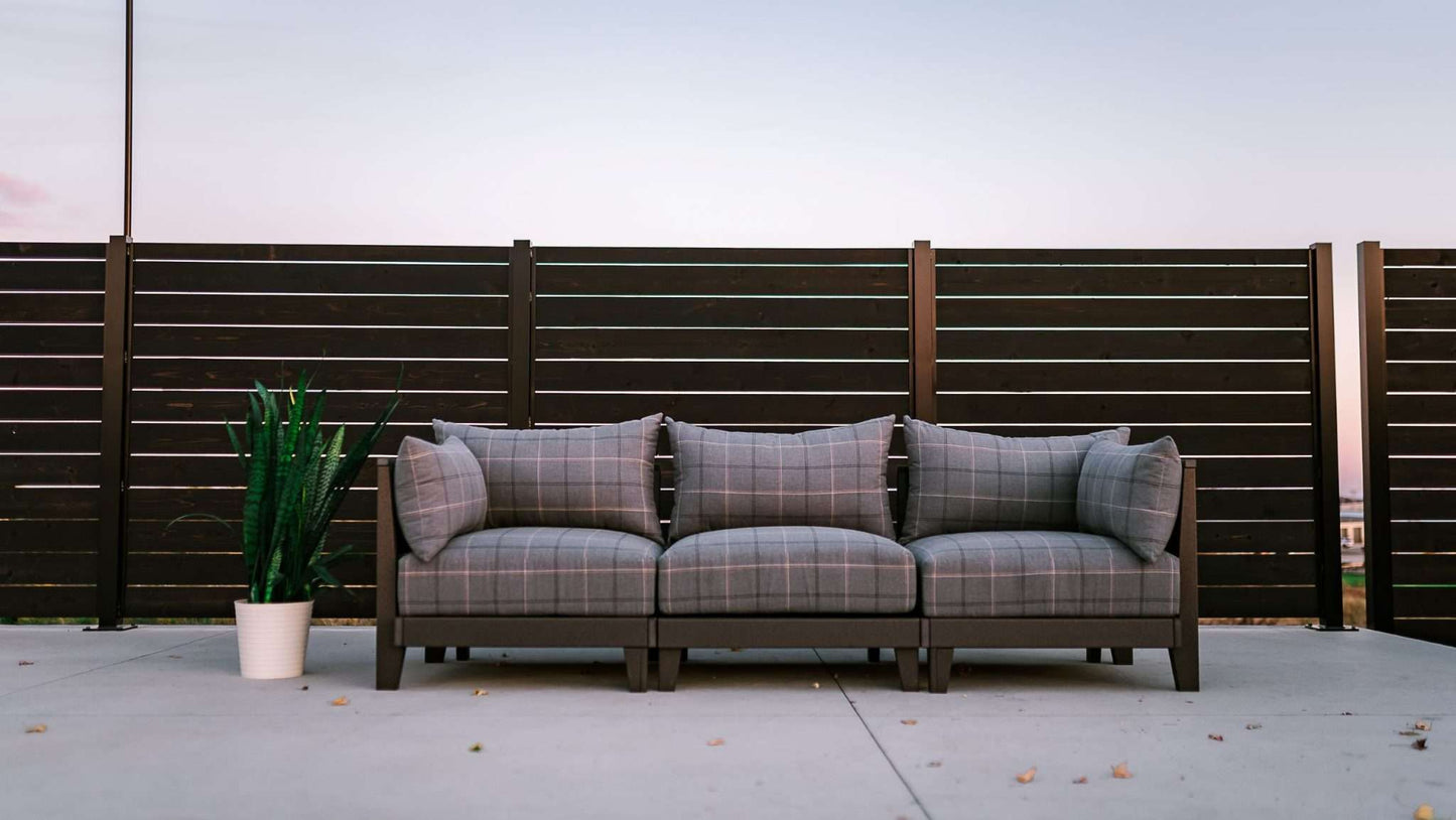Latitude Center Chair