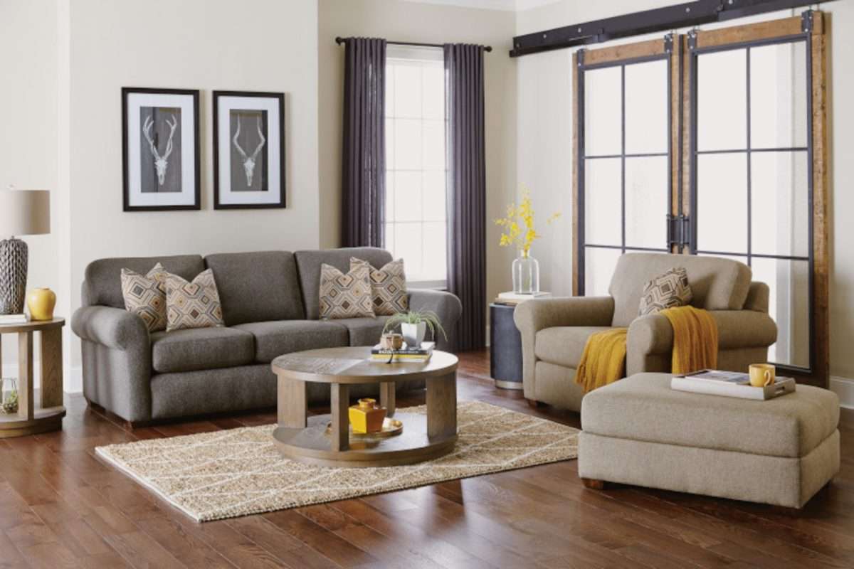 Randall Large Three-Cushion Sofa