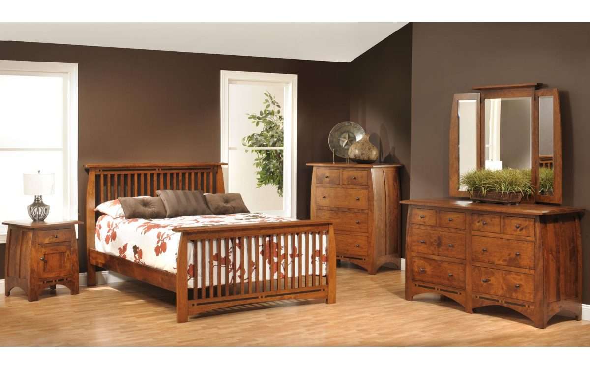 Vineyard Low Dresser & Mirror