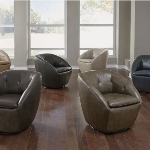 Wade Chair