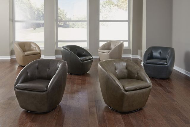 Wade Chair