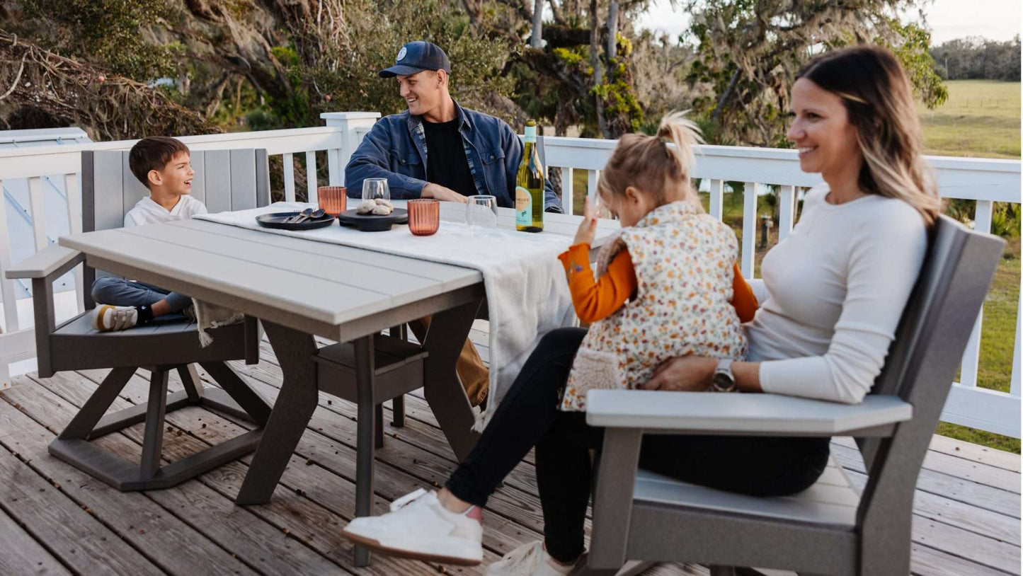 Chat Square Dining Table