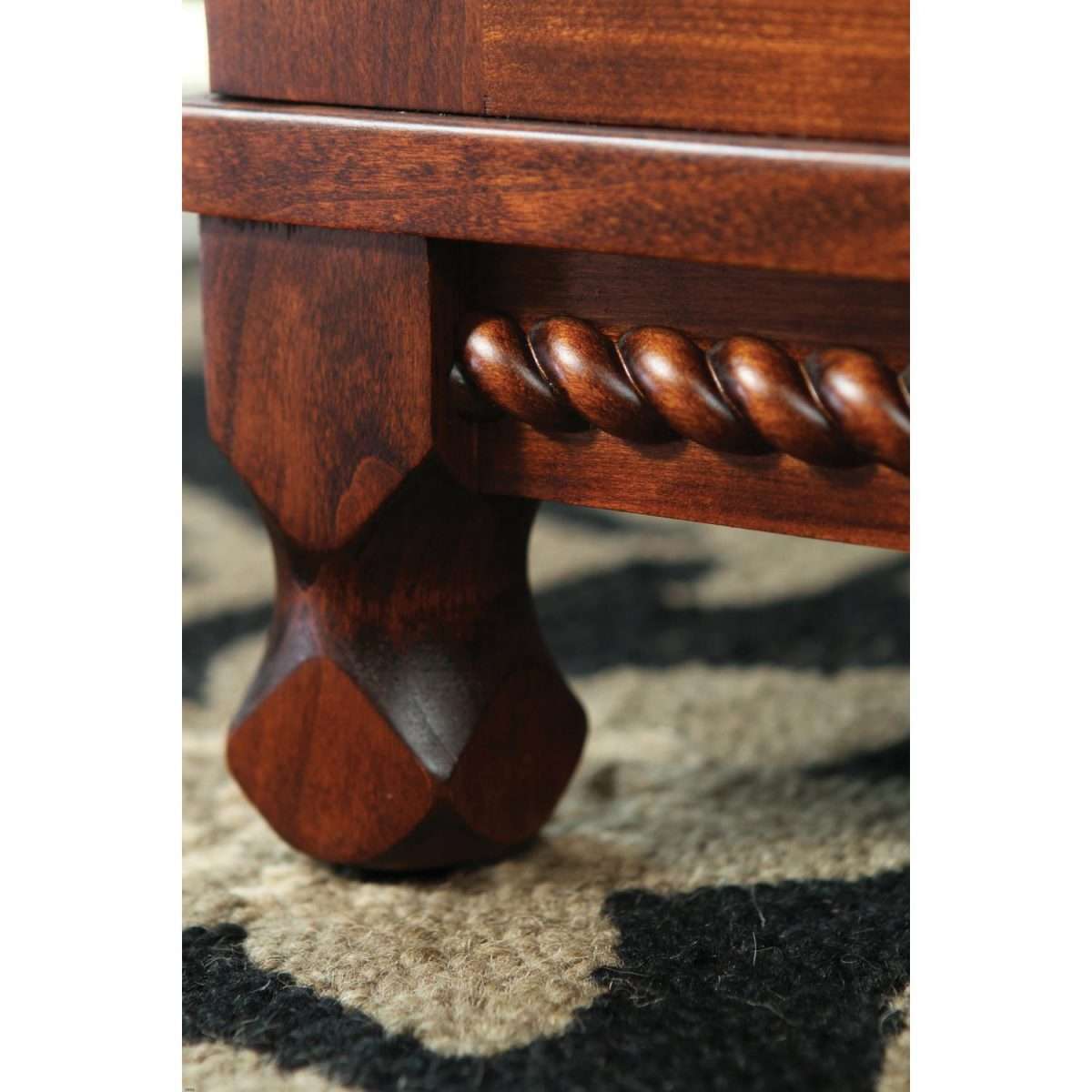 Henry Stephens Kneehole Desk