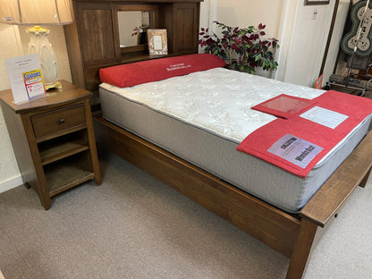 Classic Shaker Full Size Bed