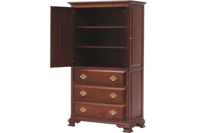 Victoria's Tradition Armoire