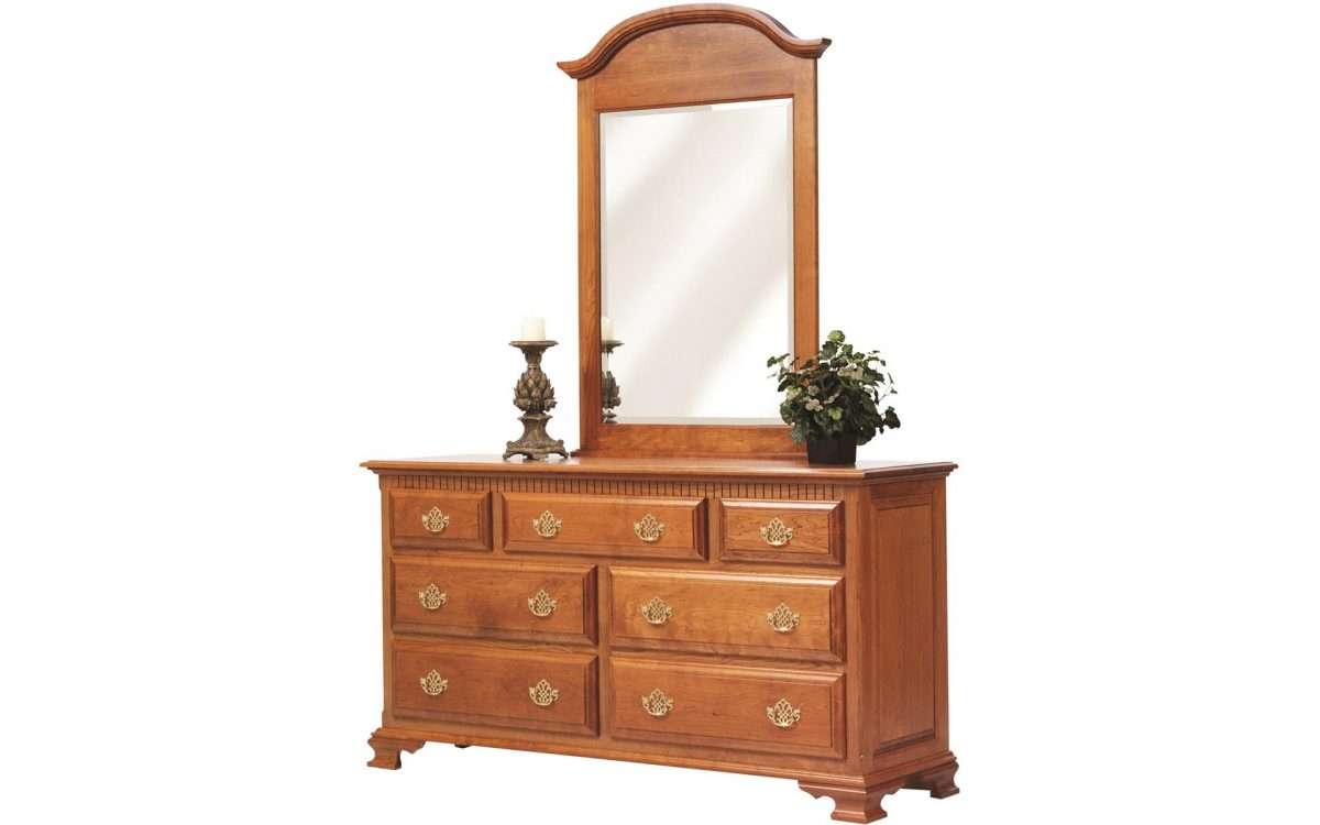 Victoria's Tradition 65" Dresser &amp; Mirror