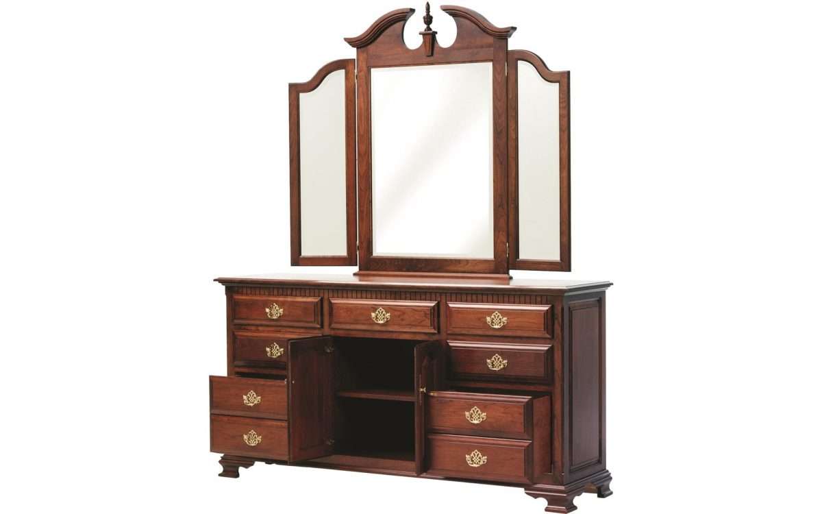 Victoria's Tradition 72" Dresser &amp; Mirror