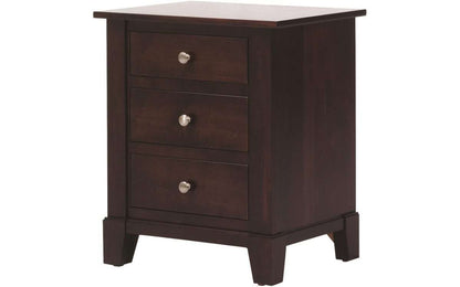 Greenwich Poster Bed Bedroom Collection