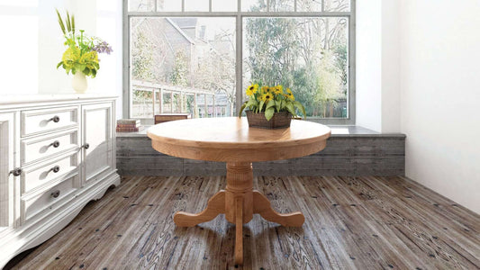 Traditional Reeded Single Pedestal Table