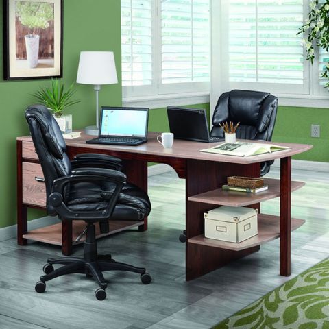 Wakefield Partners Desk
