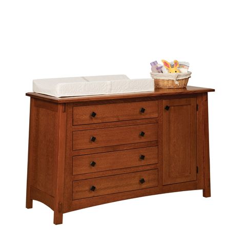 McCoy 4 Drawer Dresser w/Door